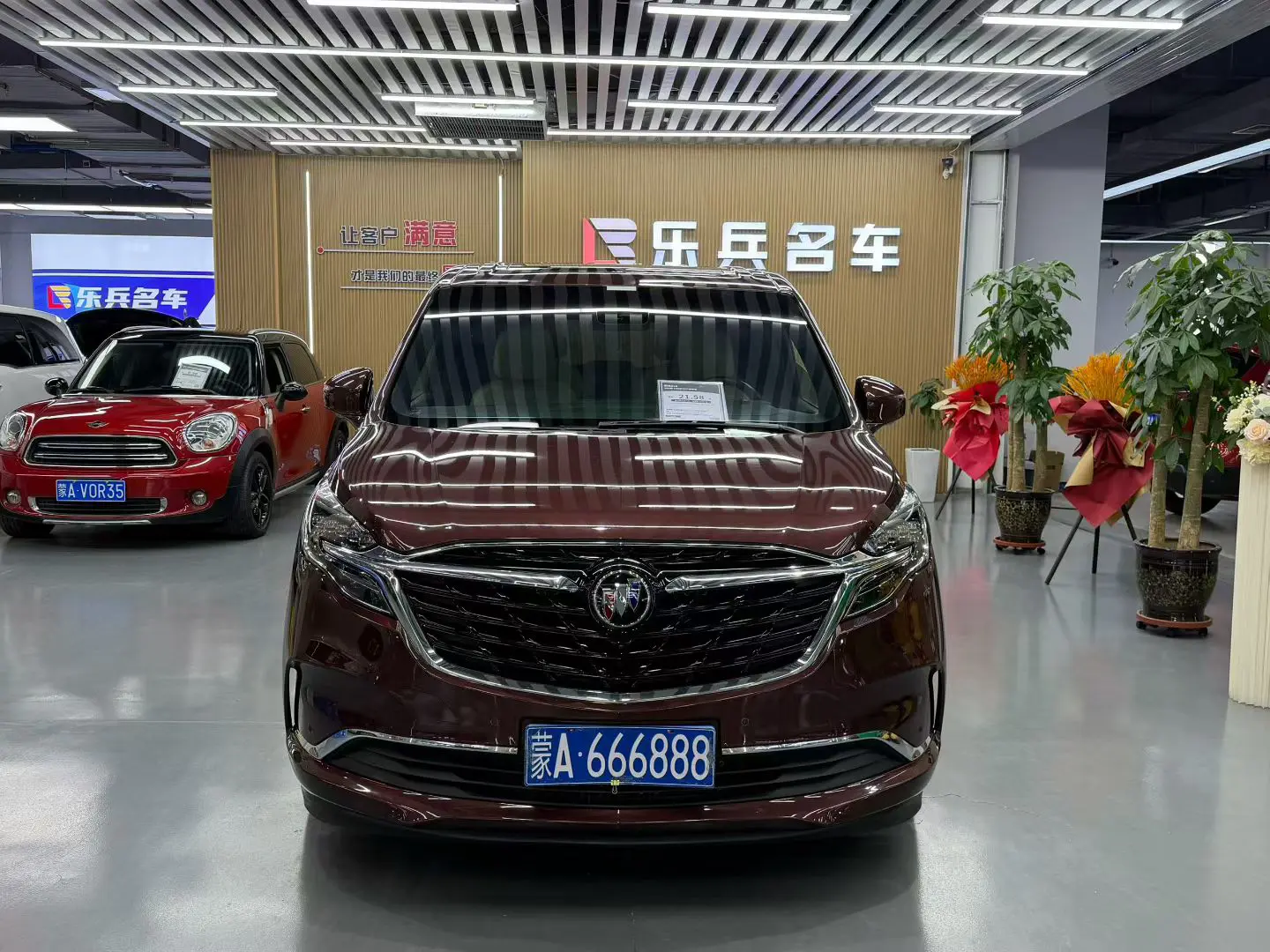 Buick GL8  из Китая