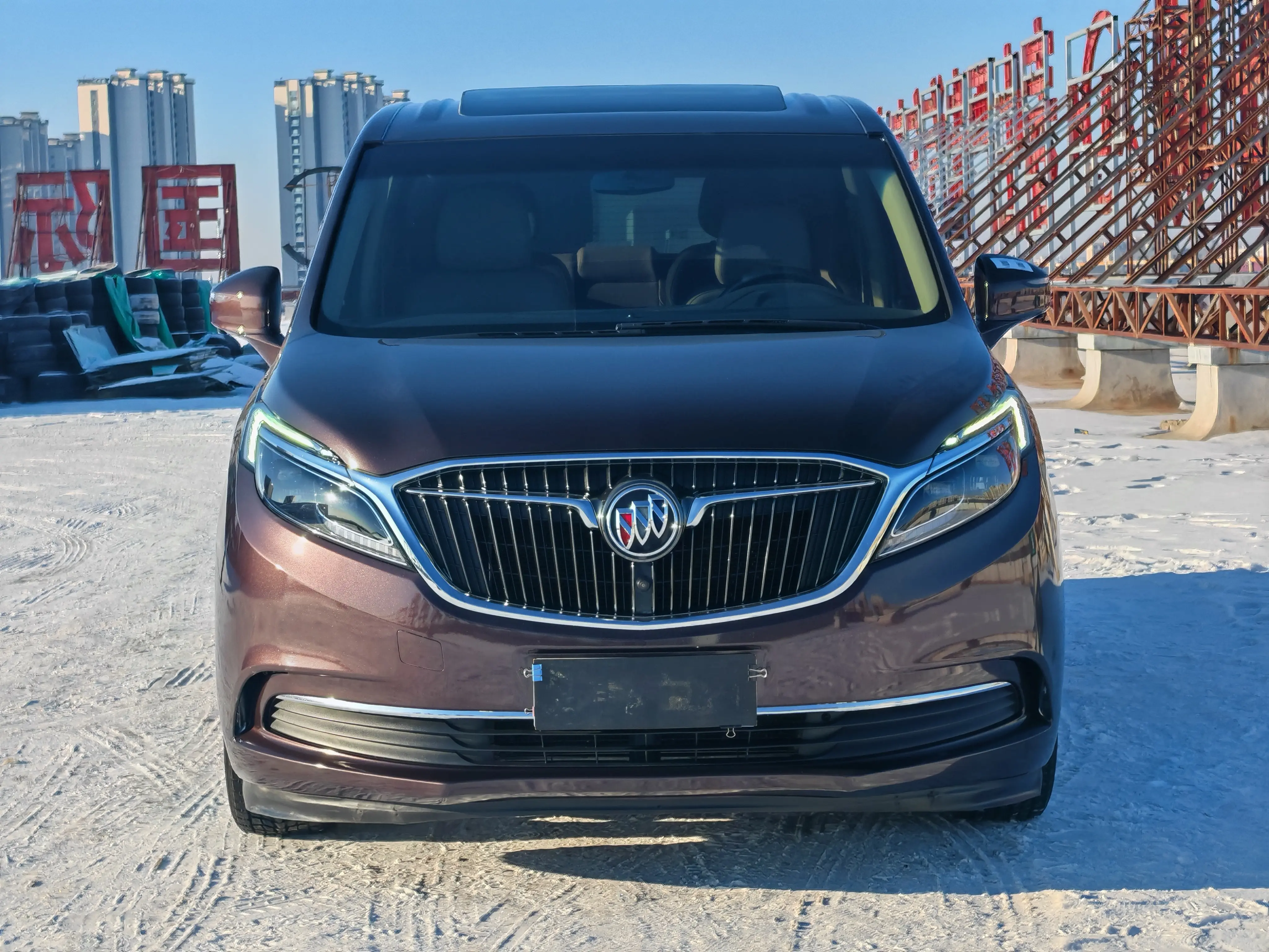 Buick GL8  из Китая