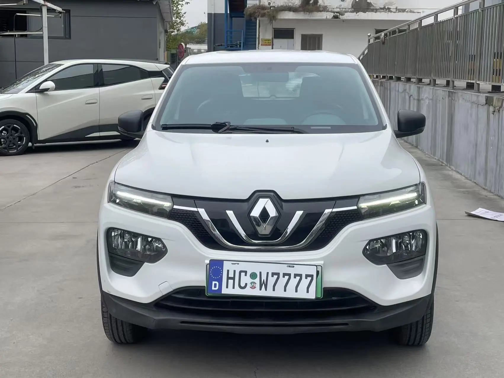 Renault eNo  из Китая