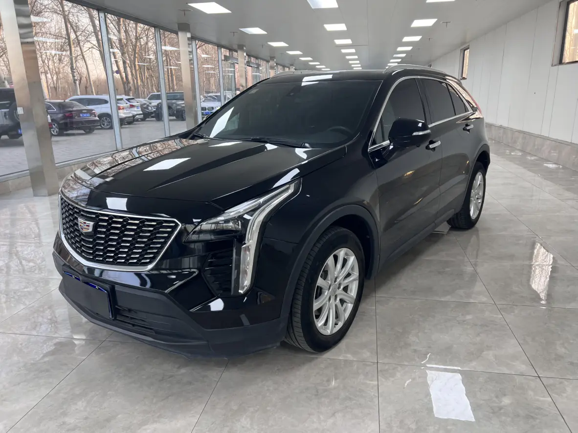 Cadillac XT4  из Китая