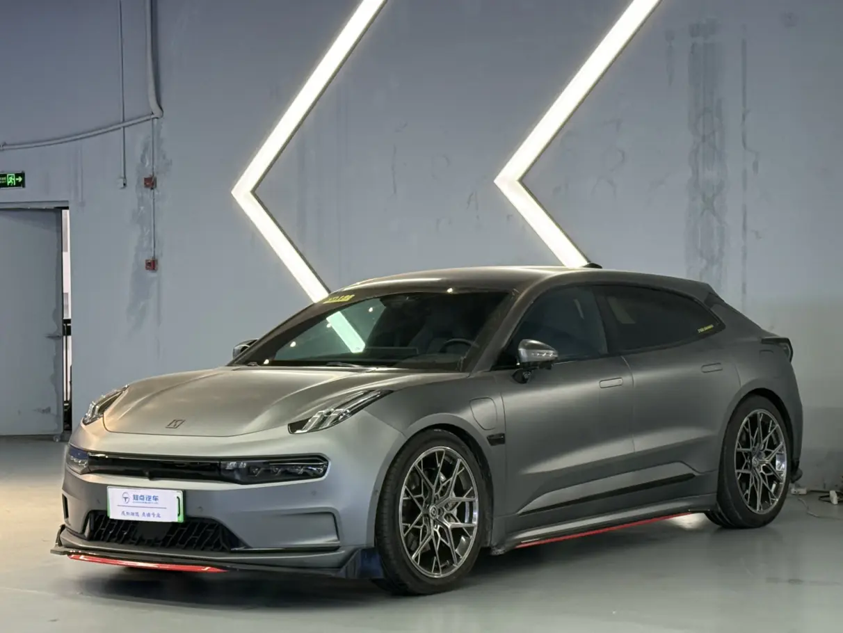 ZEEKR 001  из Китая