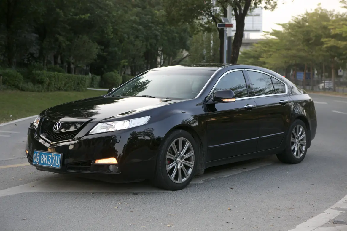 Acura TL  из Китая