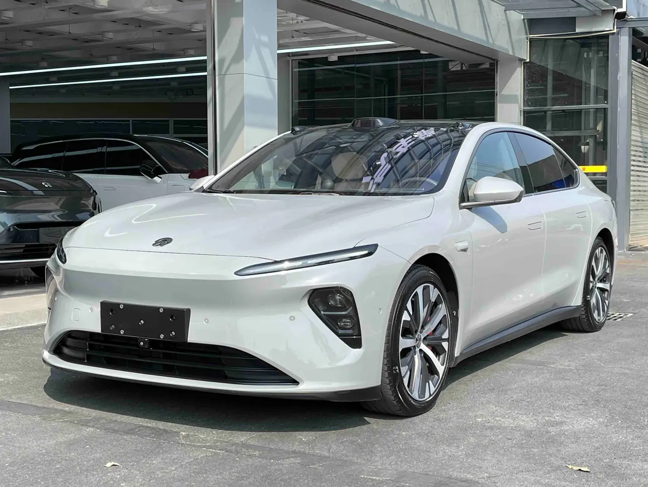 NIO ET7  из Китая