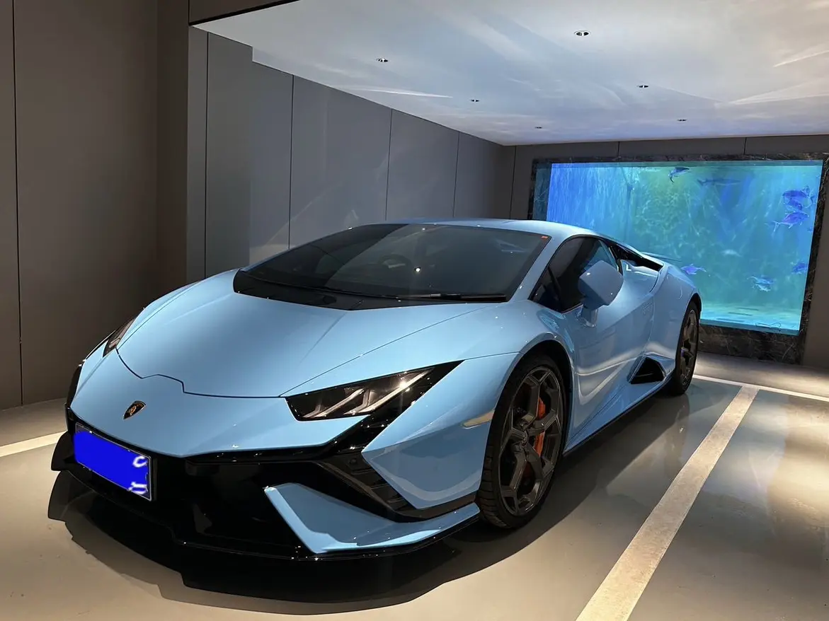 Lamborghini Huracán  из Китая