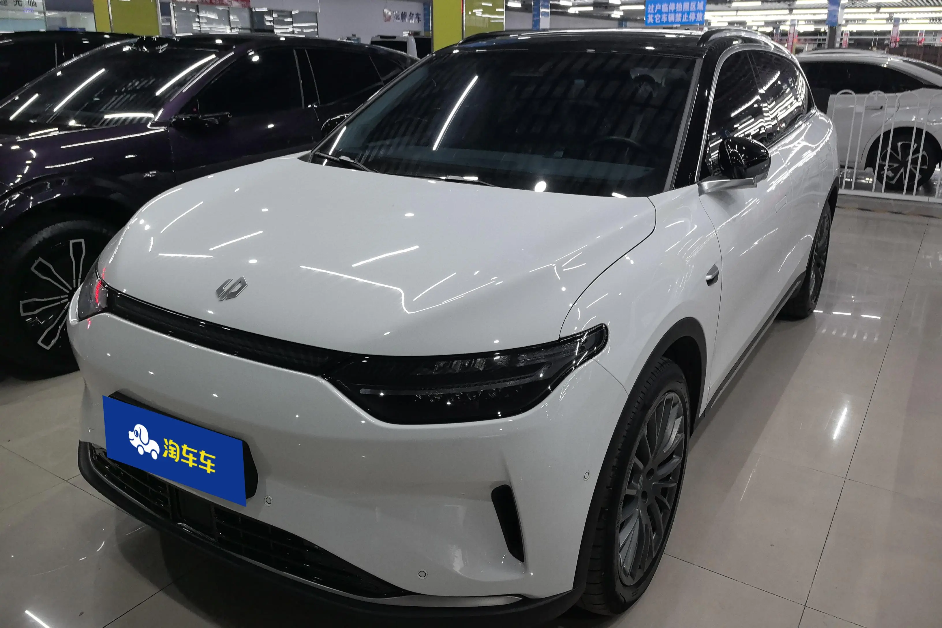 Leapmotor Zero running C11  из Китая