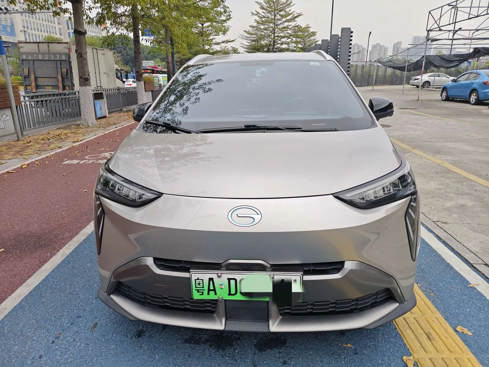 AION Y  из Китая