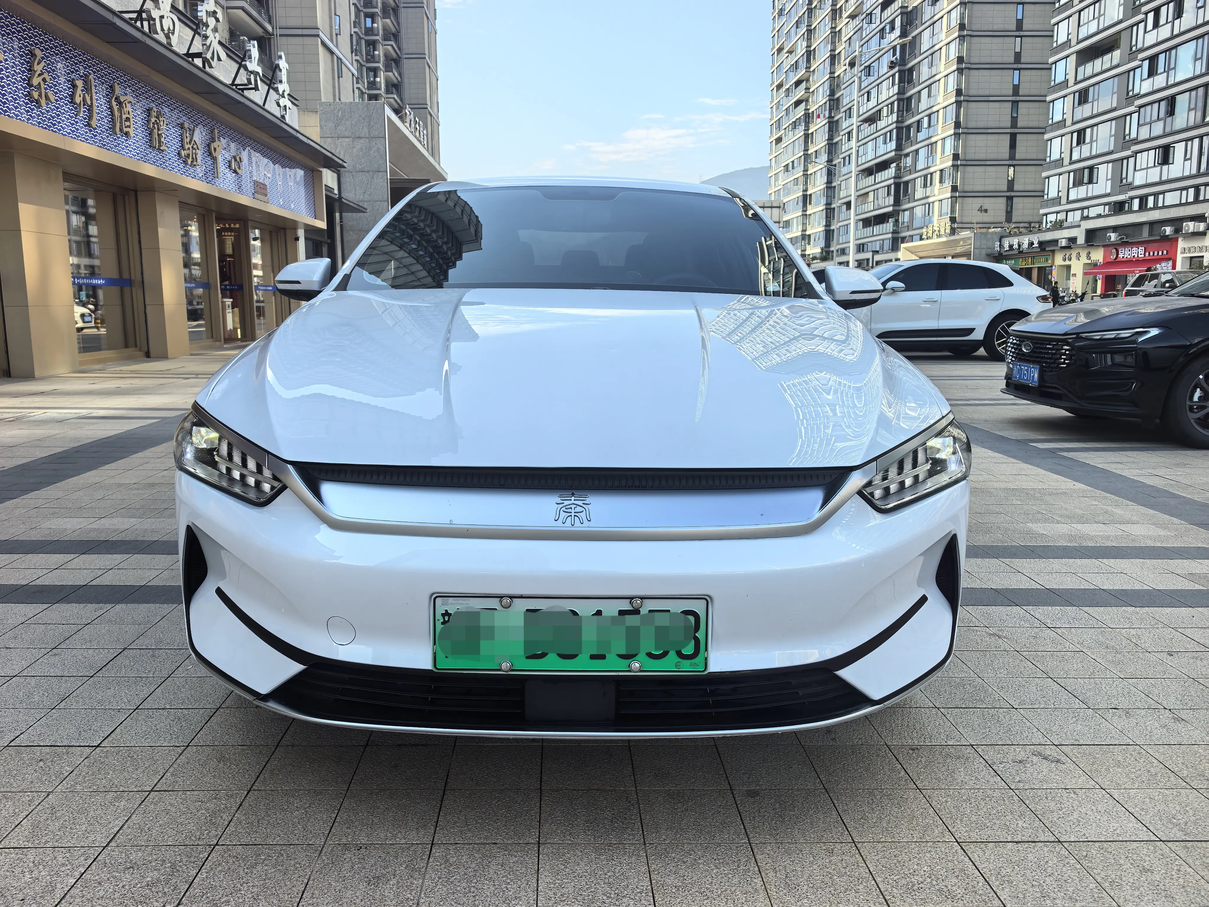 BYD Qin PLUS EV  из Китая