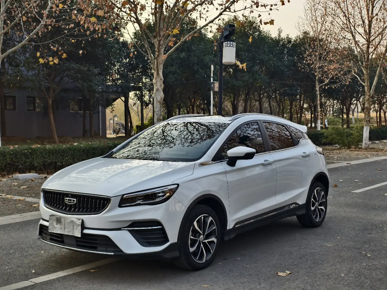 Geely Emgrand S  из Китая