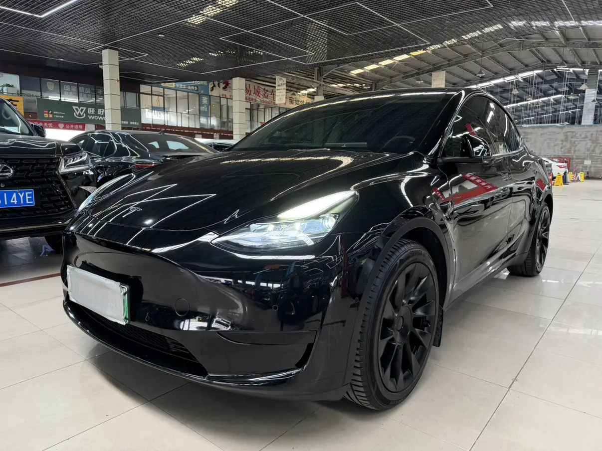 Tesla Model Y  из Китая