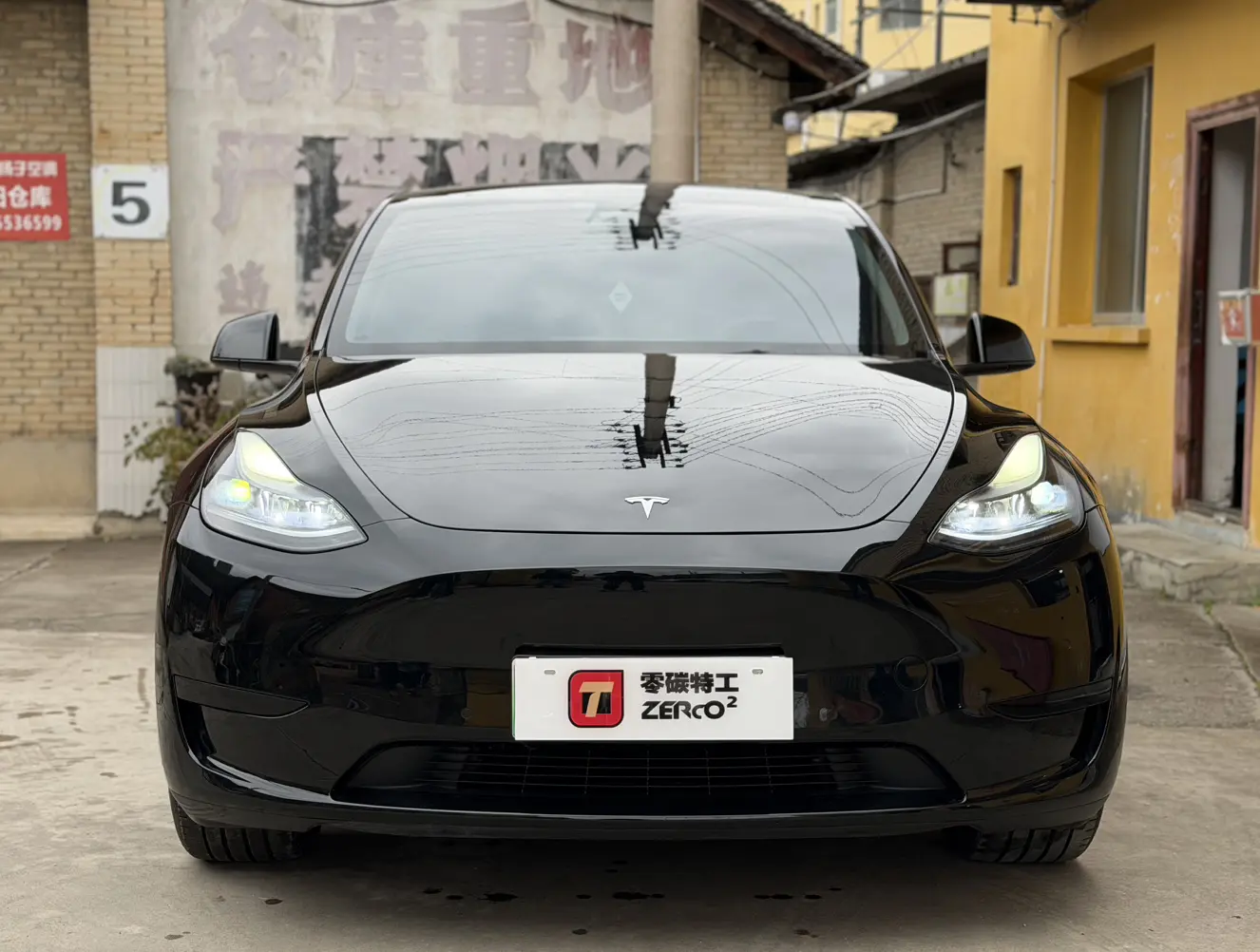 Tesla Model Y  из Китая