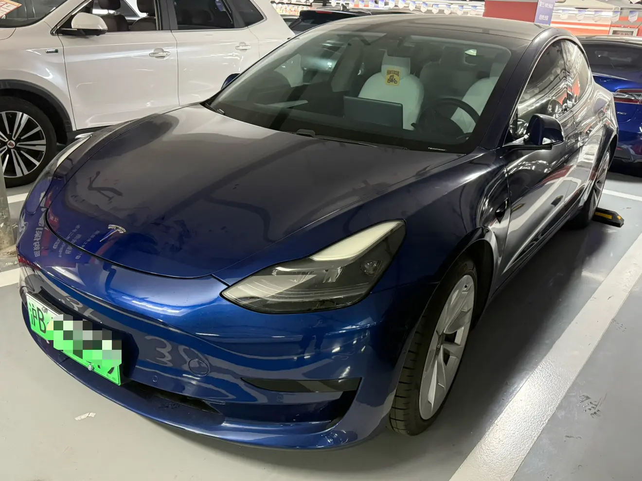 Tesla Model 3  из Китая