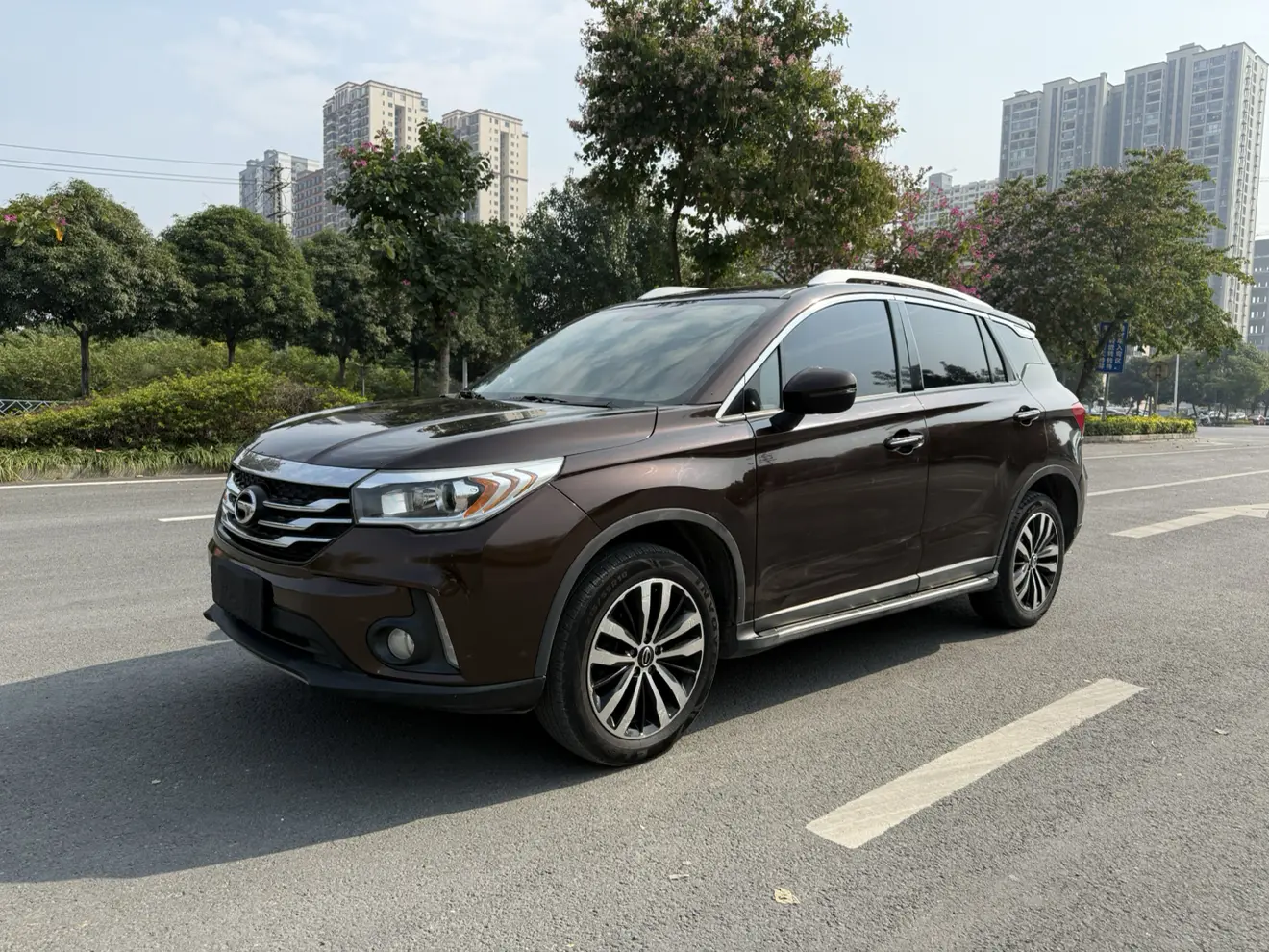 GAC Trumpchi GS4  из Китая