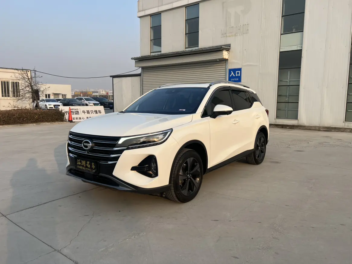 GAC Trumpchi GS4  из Китая