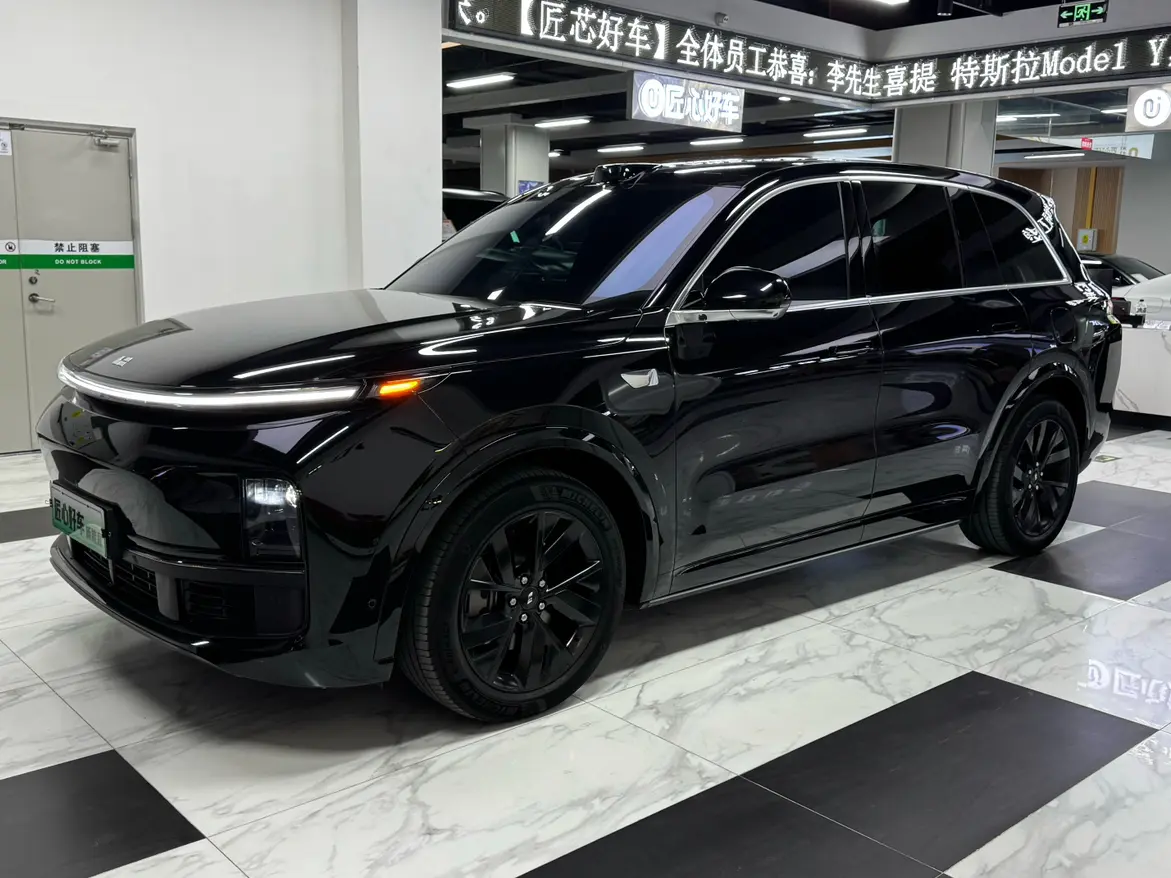 Li L8 (Ideal L8)  из Китая