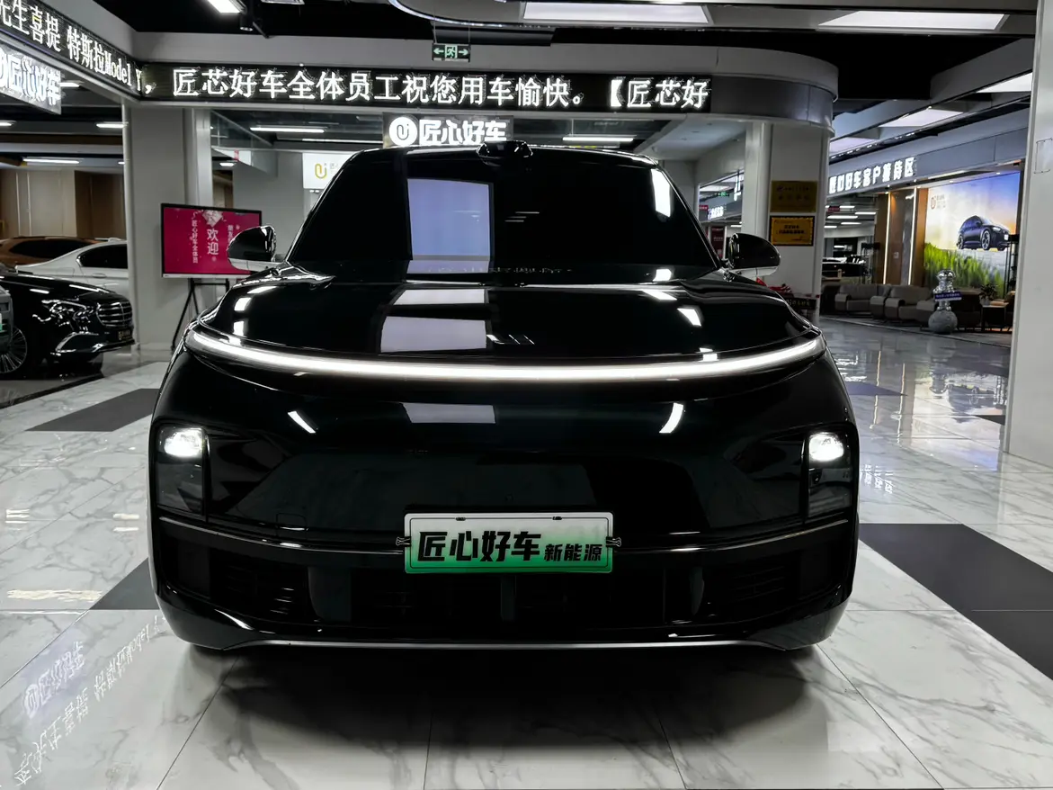 Li L8 (Ideal L8)  из Китая