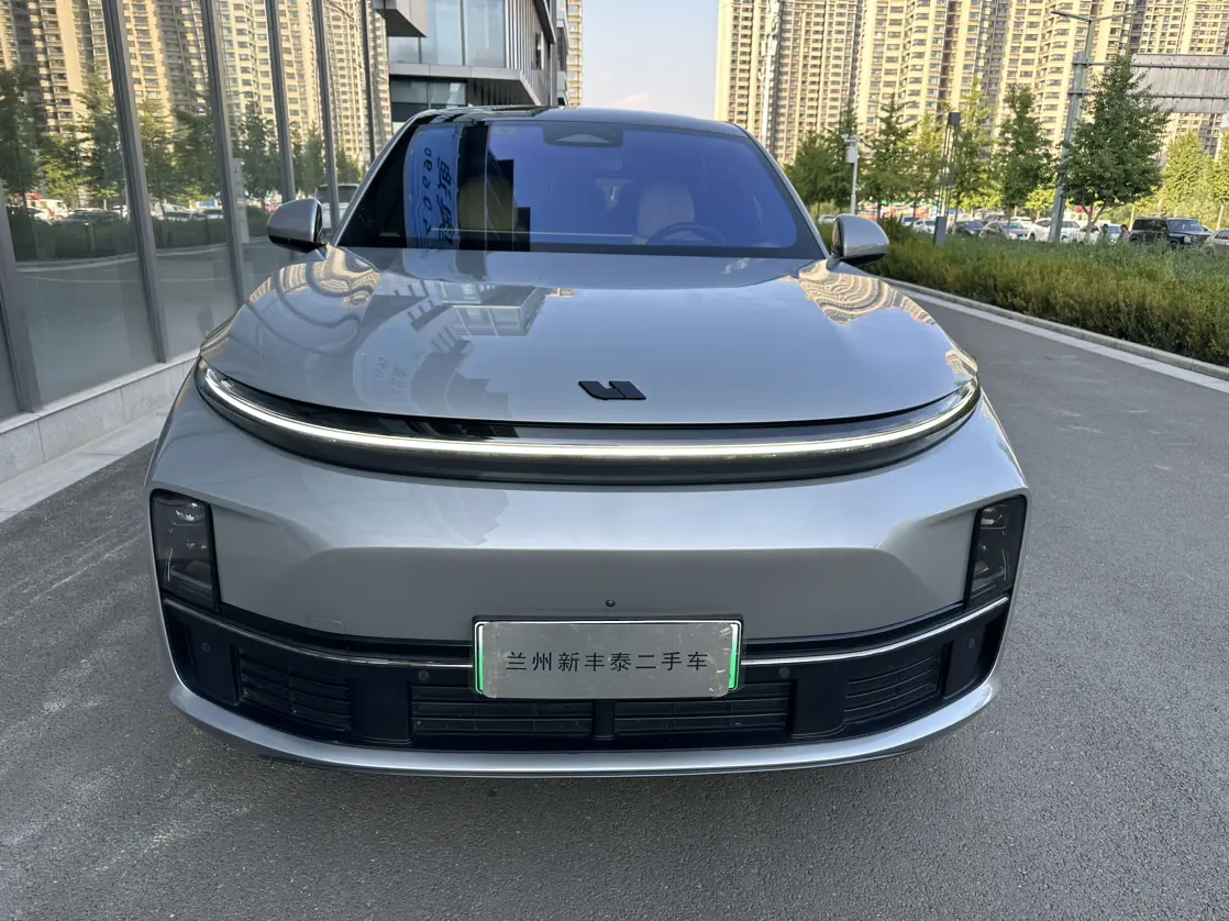 Li L7 (Ideal L7)  из Китая