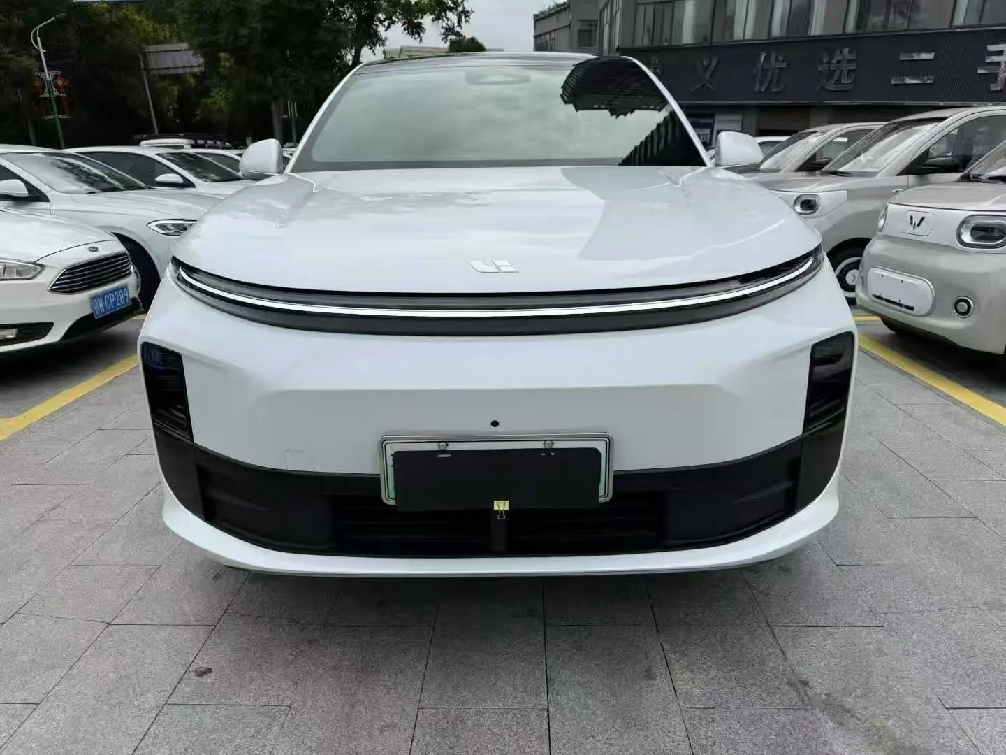 Li L6 (Ideal L6)  из Китая