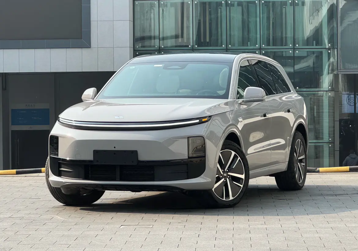 Li L6 (Ideal L6)  из Китая