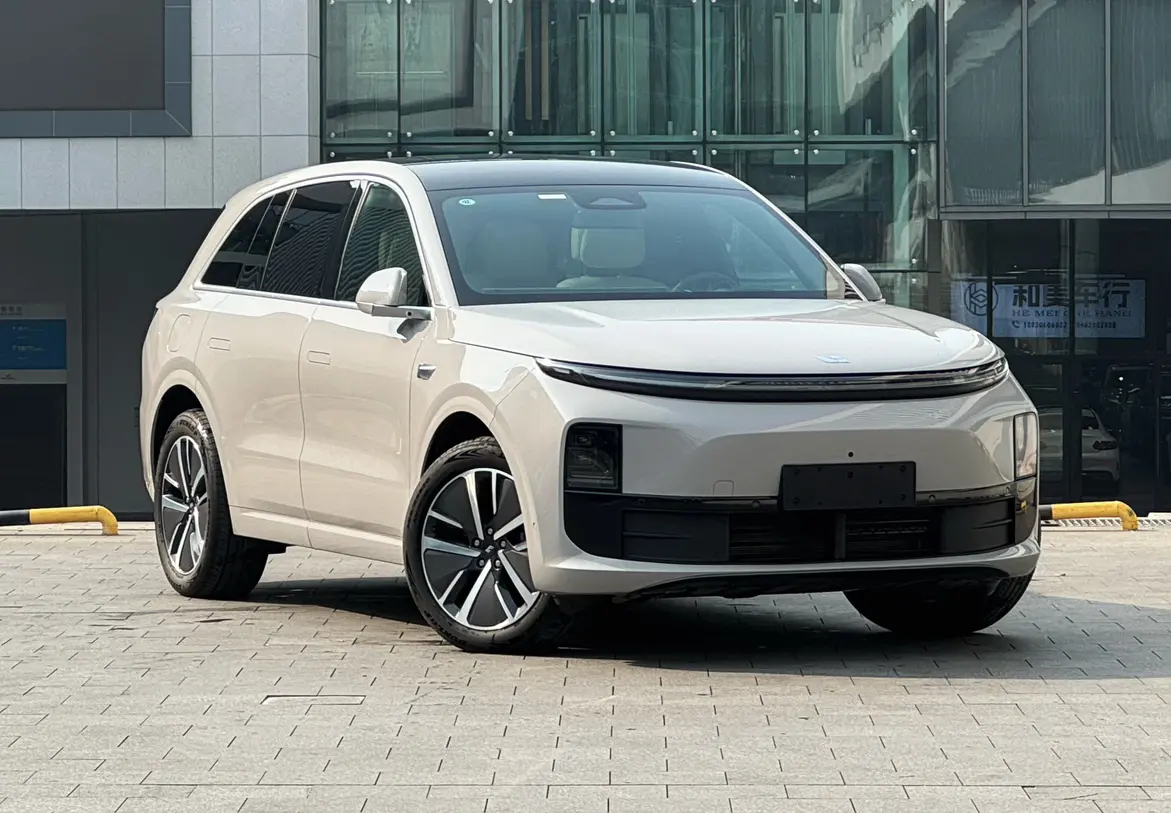 Li L6 (Ideal L6)  из Китая