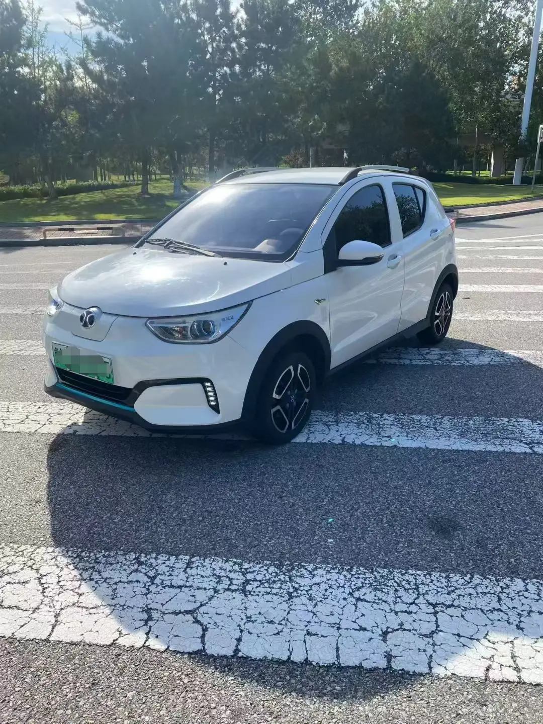 BAIC New Energy EC  из Китая