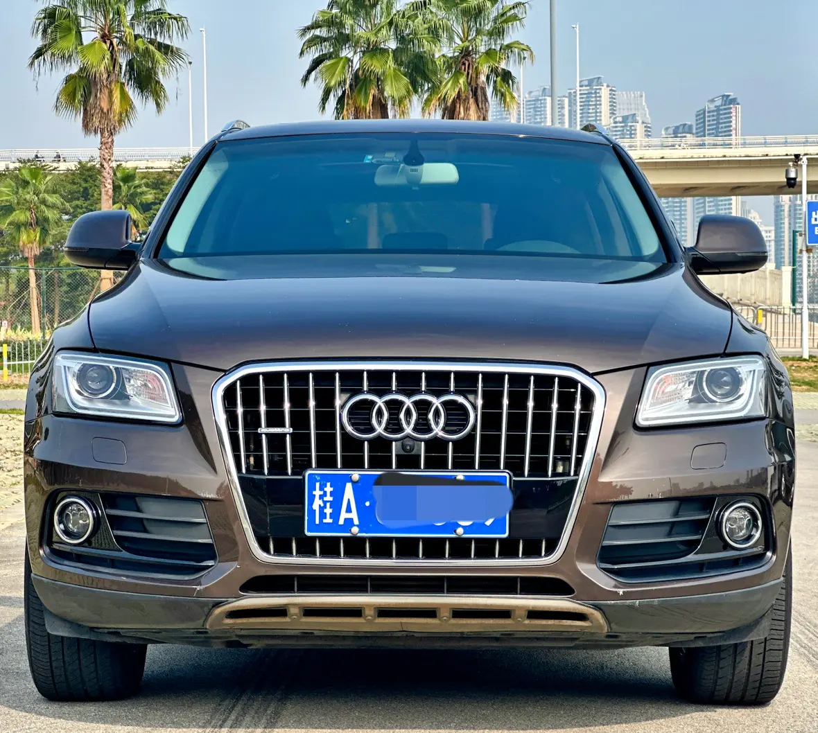 Audi Q5  из Китая