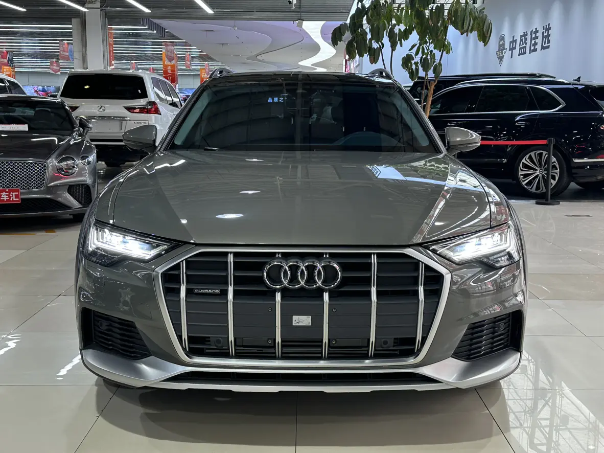 Audi A6  из Китая