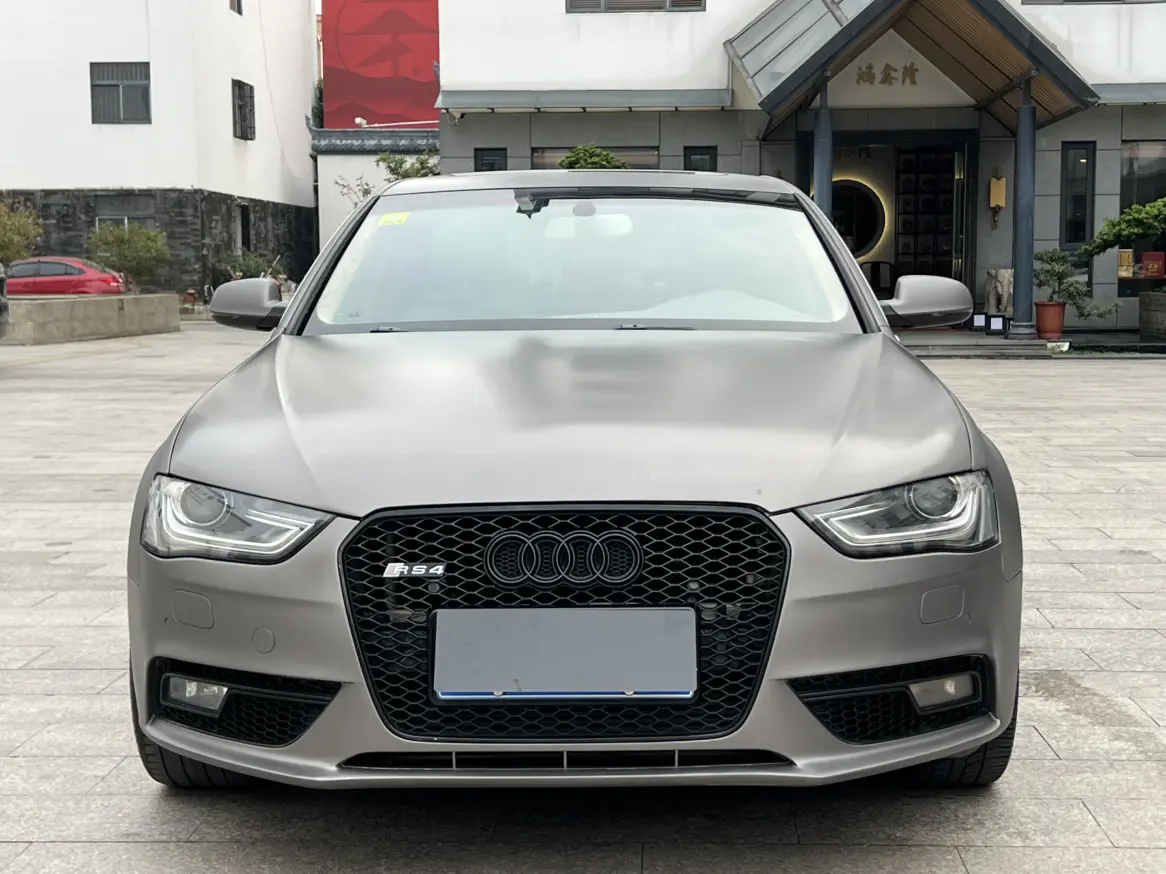 Audi A4L  из Китая