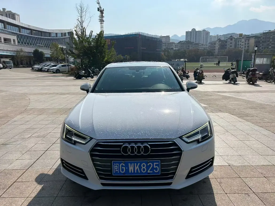 Audi A4L  из Китая