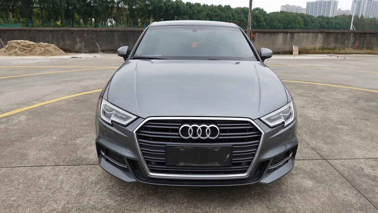 Audi A3  из Китая