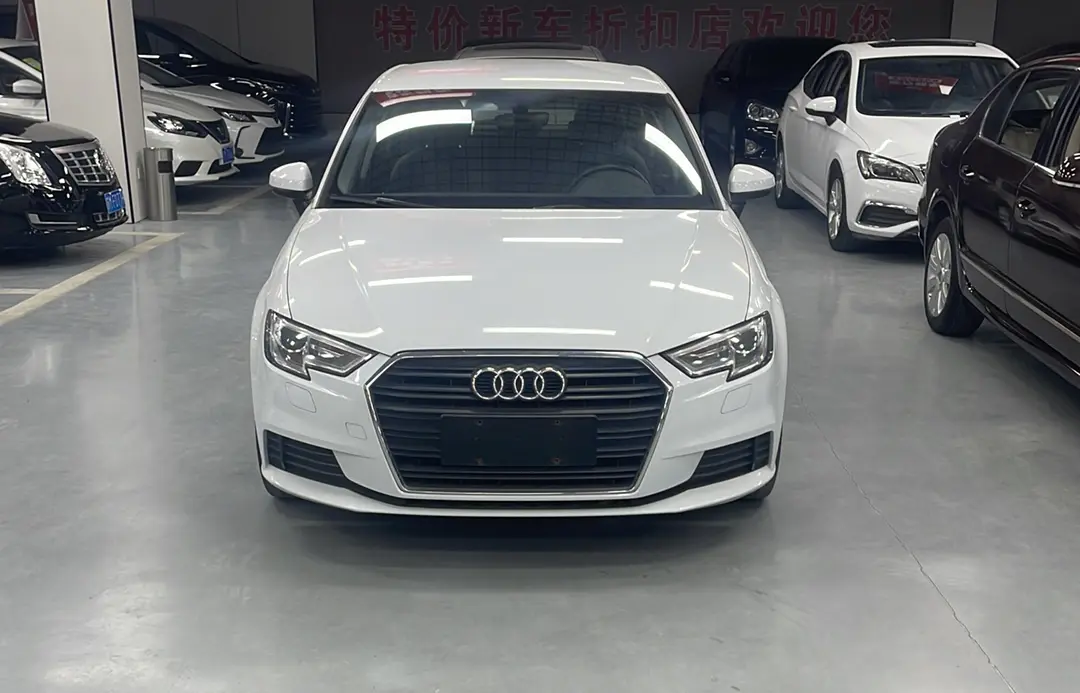 Audi A3  из Китая