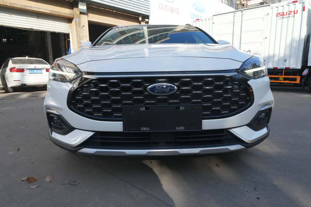 Ford Focus  из Китая