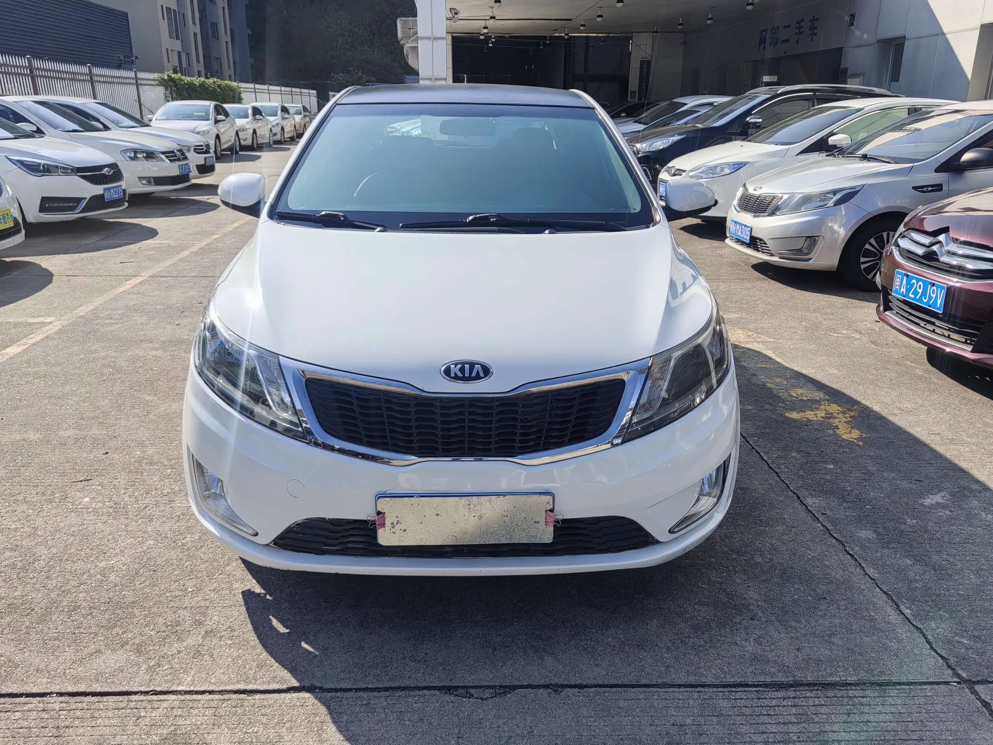 Kia K2  из Китая