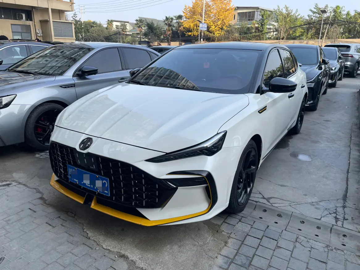 MG 6  из Китая