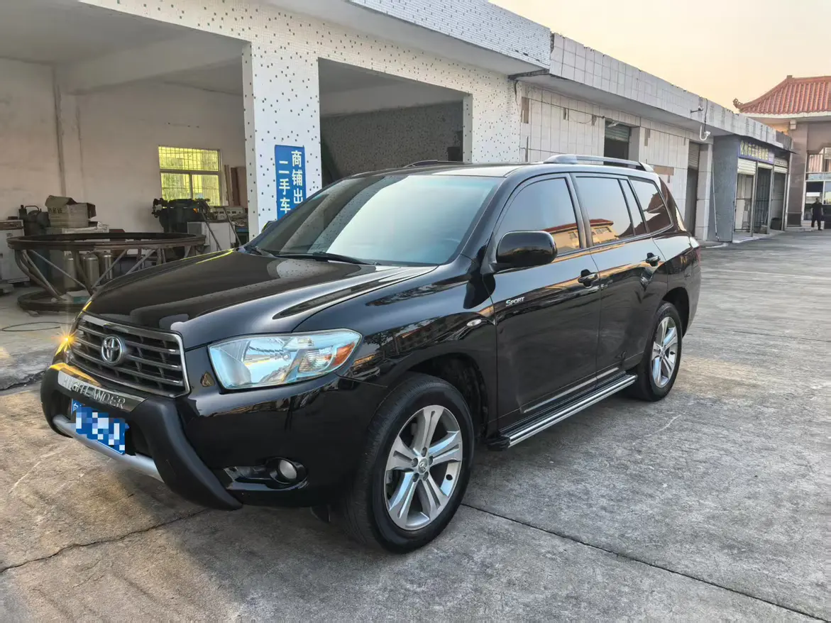Toyota Highlander  из Китая