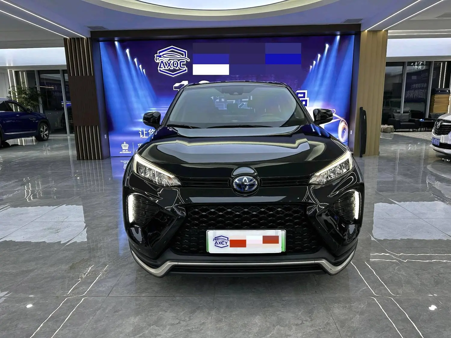 Toyota Wildlander PHEV  из Китая