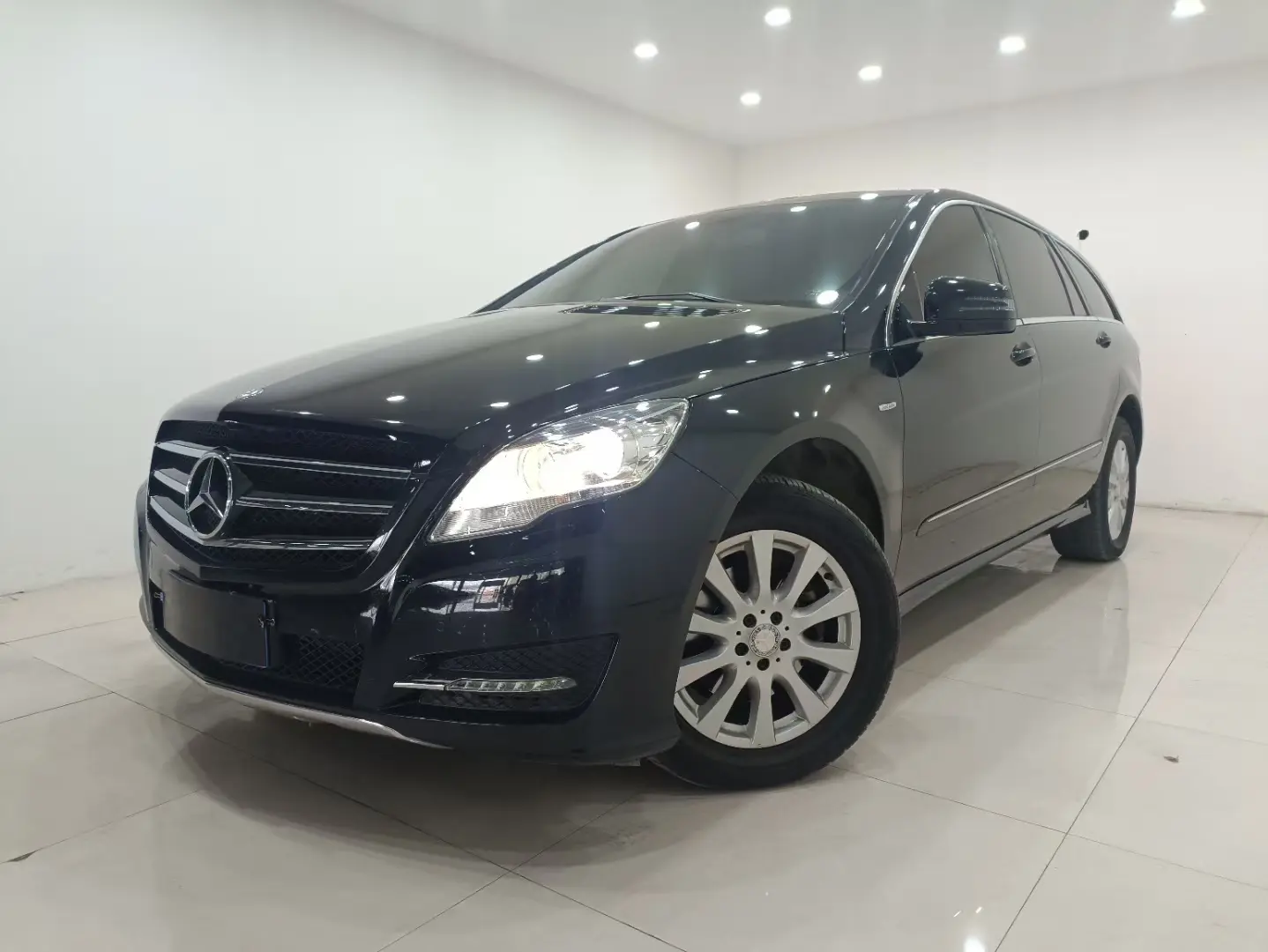 Mercedes-Benz R-Class  из Китая