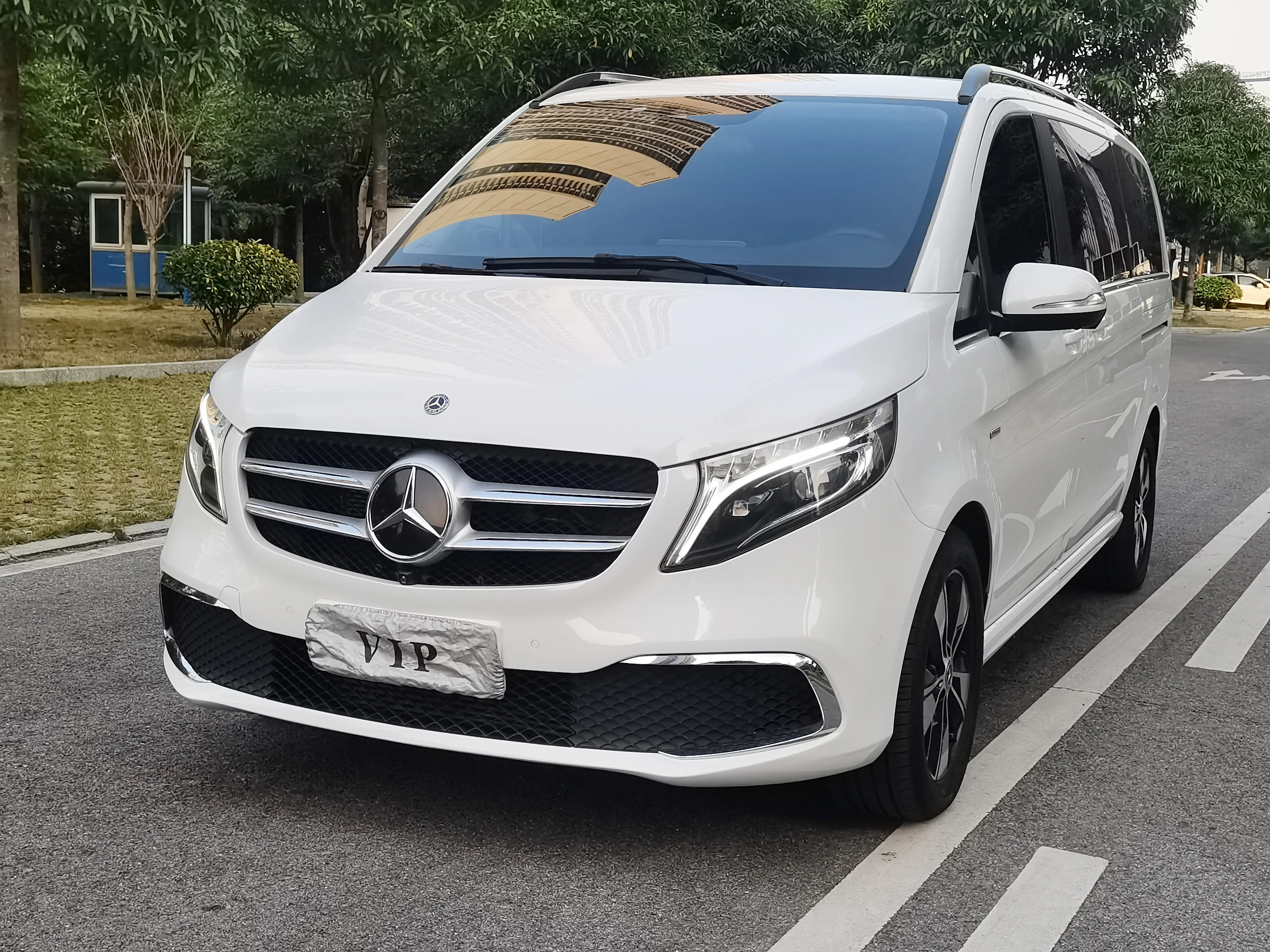Mercedes-Benz Mercedes Benz V Class  из Китая