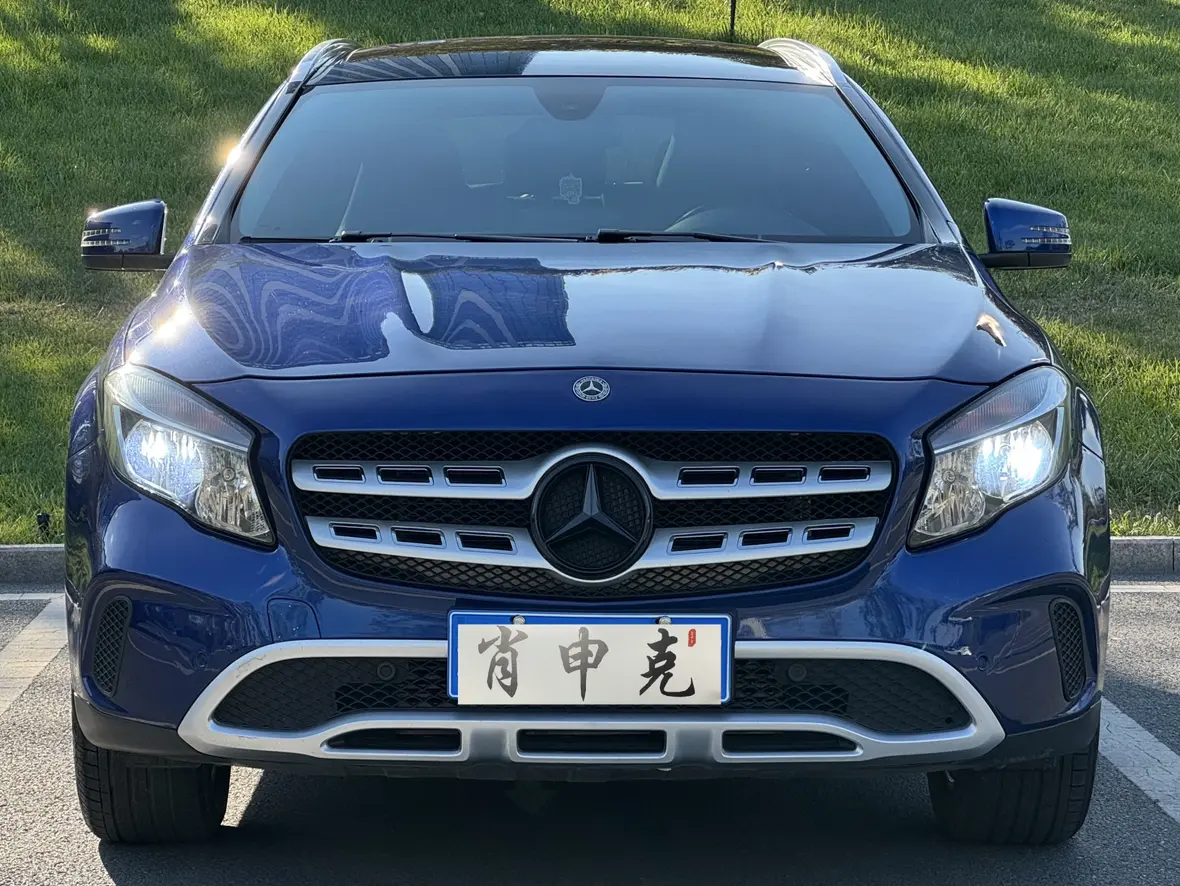 Mercedes-Benz GLA  из Китая