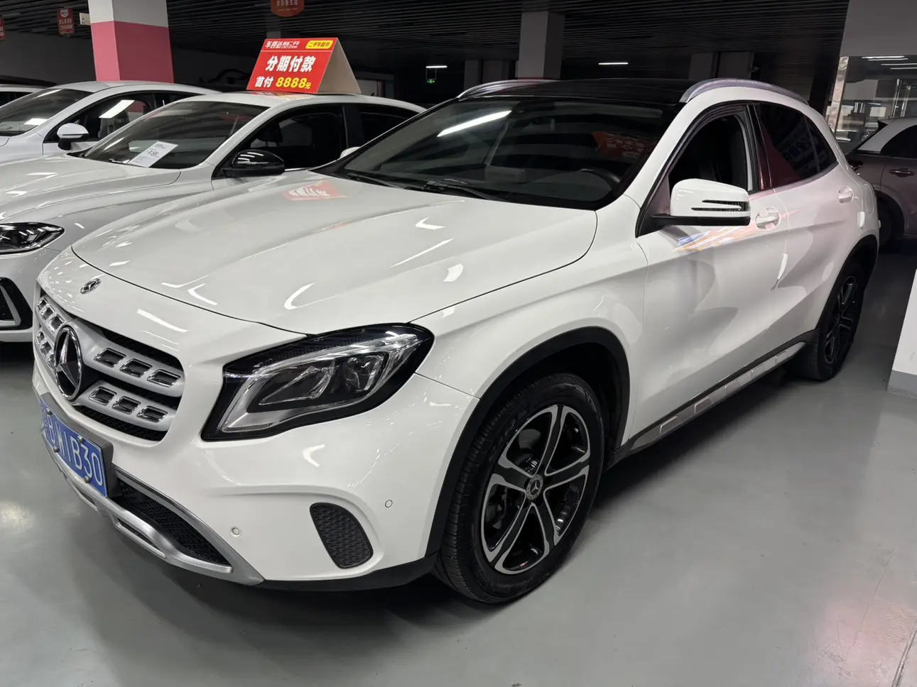 Mercedes-Benz GLA  из Китая