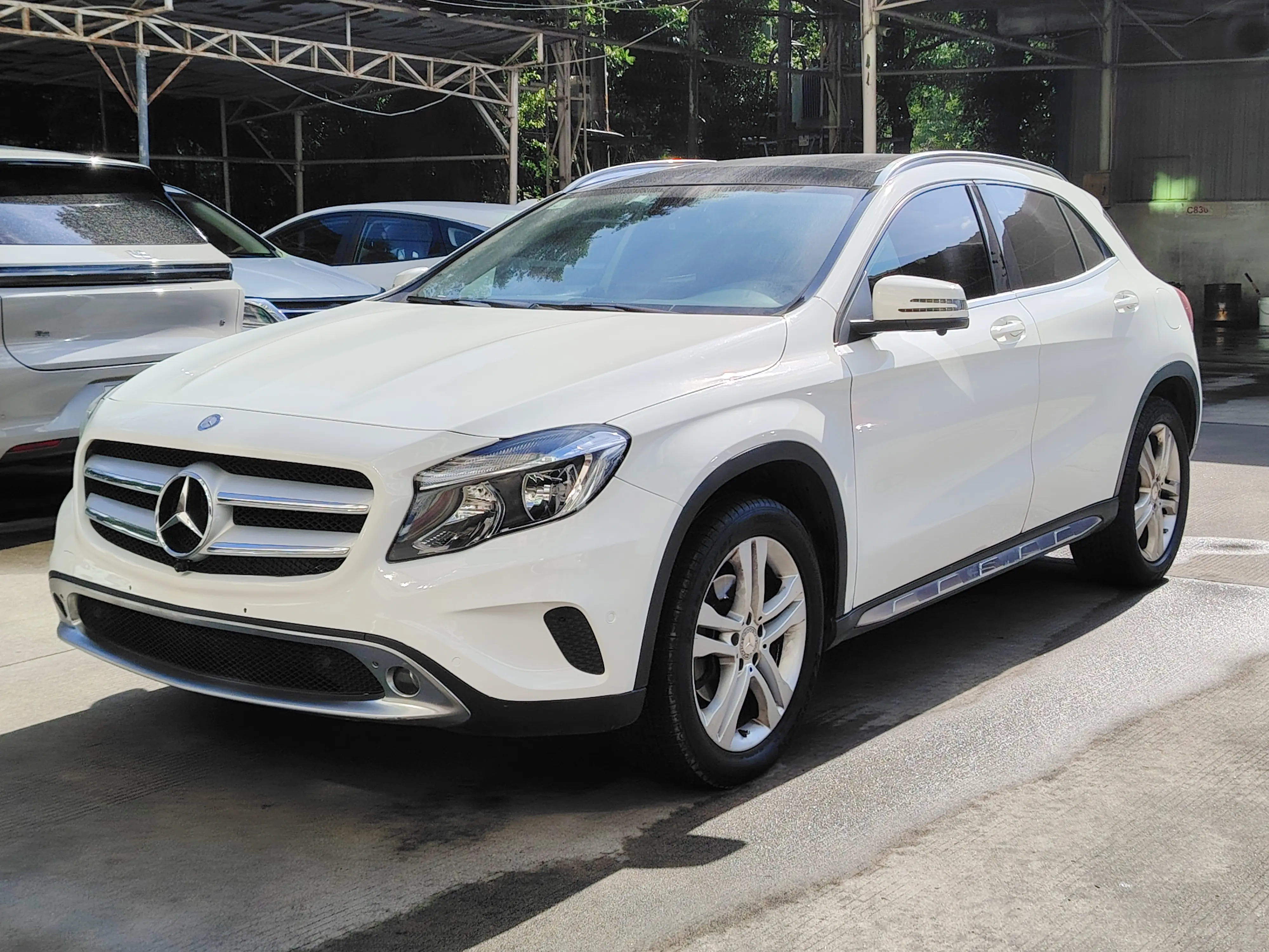 Mercedes-Benz GLA  из Китая