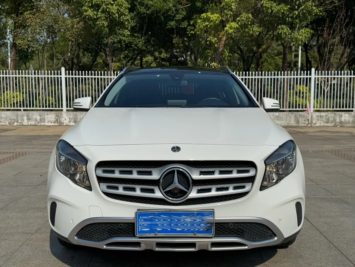 Mercedes-Benz GLA  из Китая