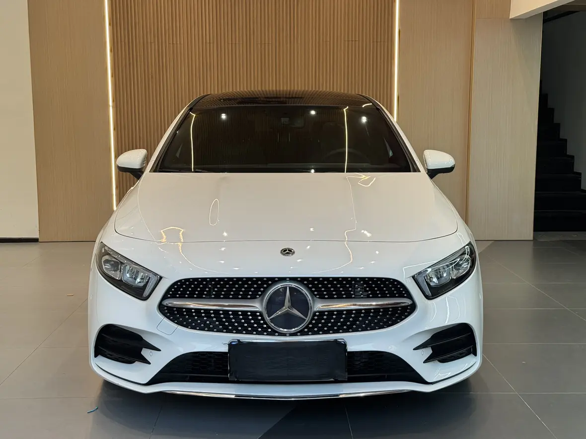 Mercedes-Benz Mercedes Benz A Class  из Китая