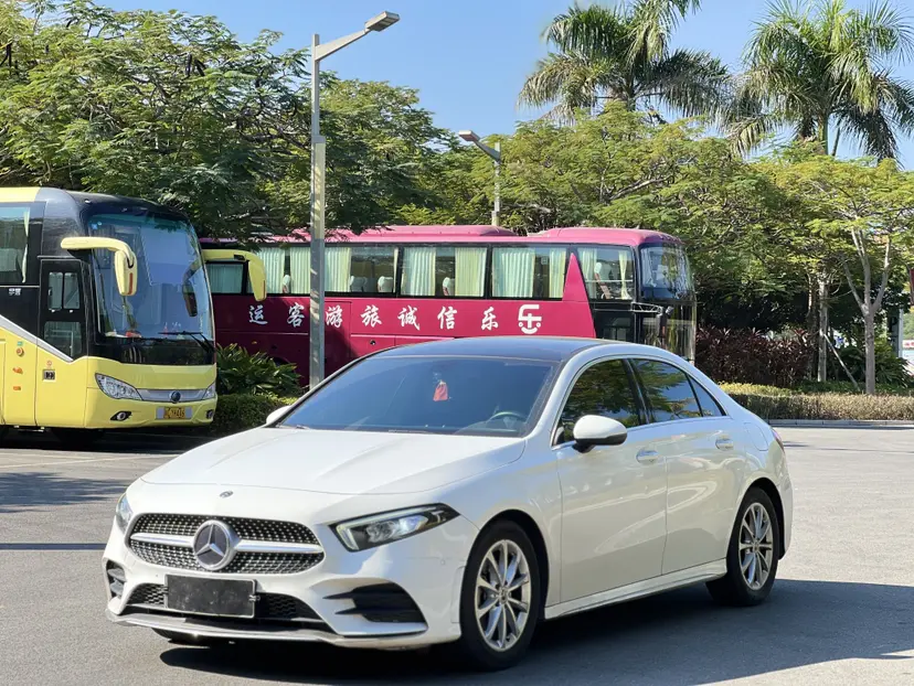 Mercedes-Benz Mercedes Benz A Class  из Китая