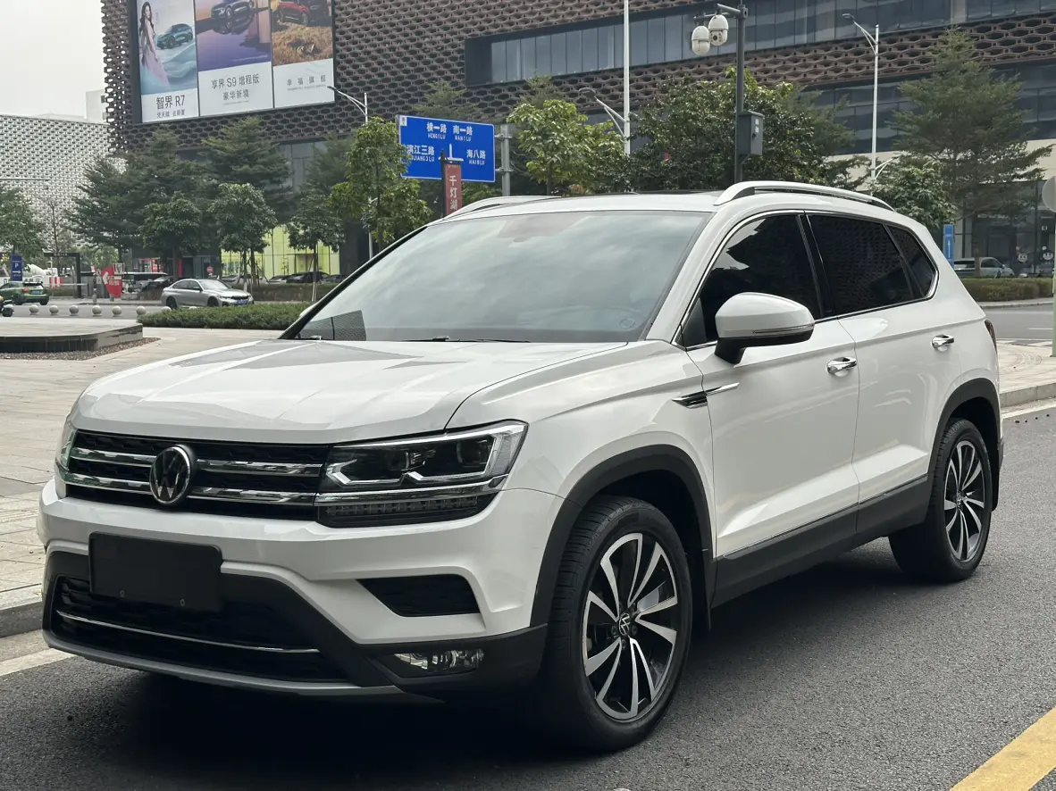 Volkswagen Tharu  из Китая