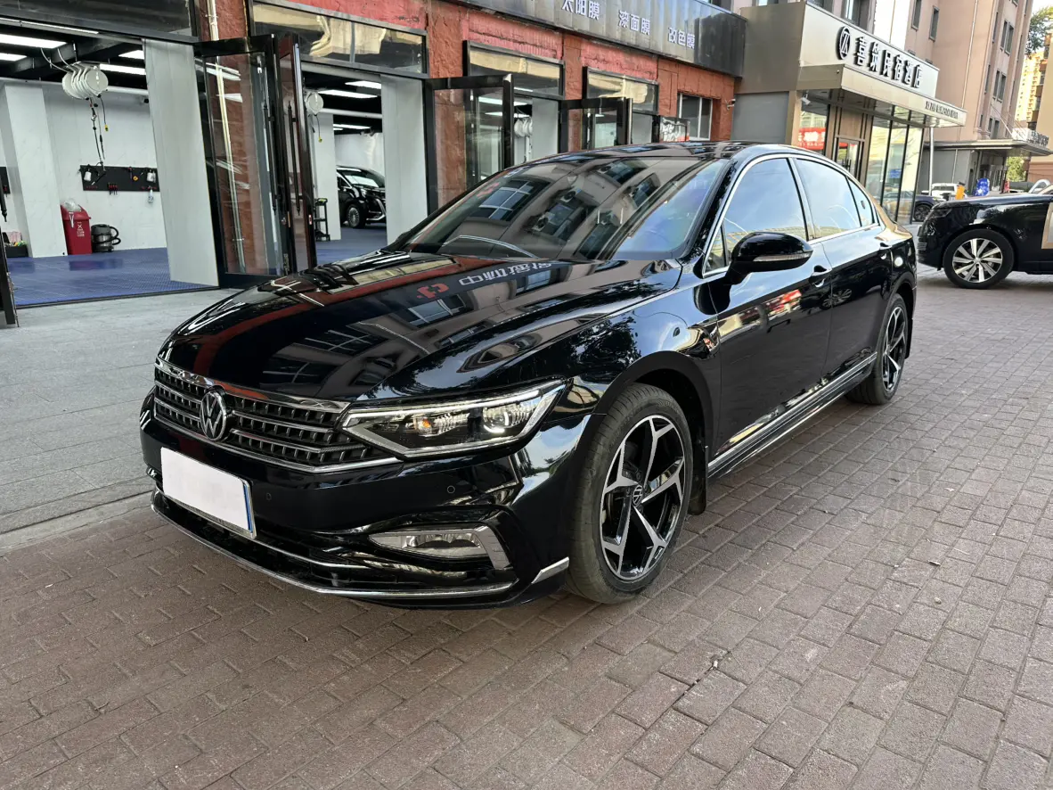 Volkswagen Magotan  из Китая