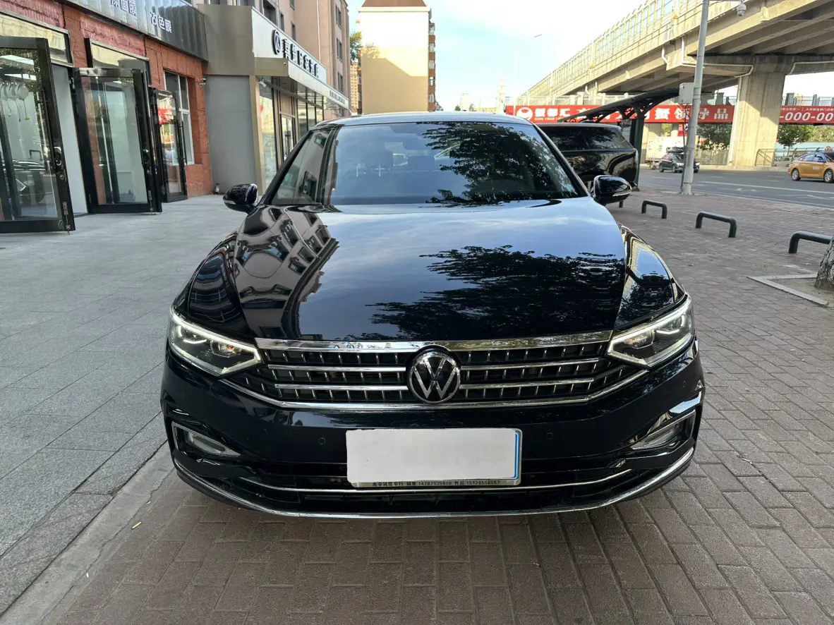 Volkswagen Magotan  из Китая