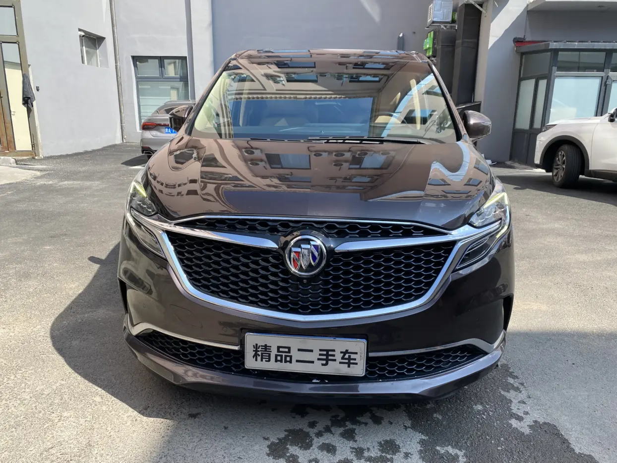 Buick GL8  из Китая