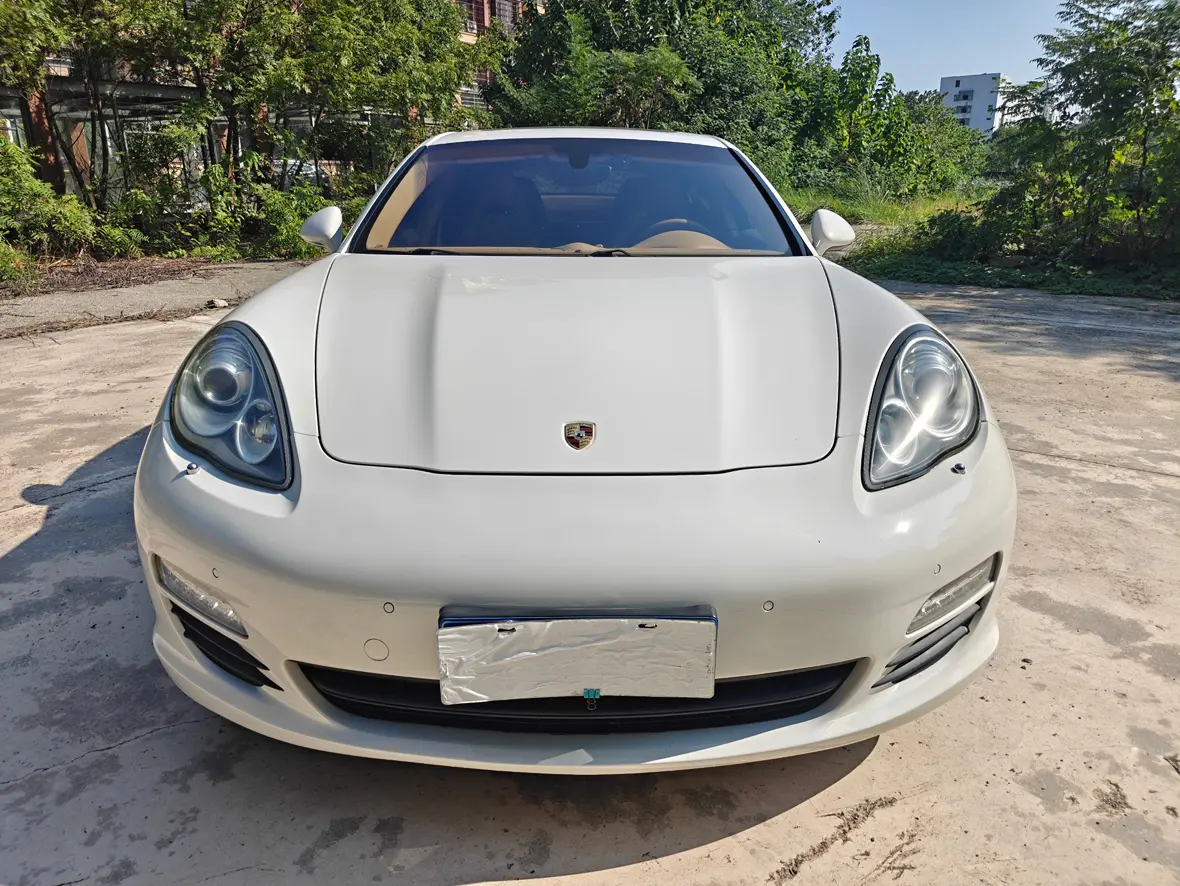 Porsche Panamera  из Китая