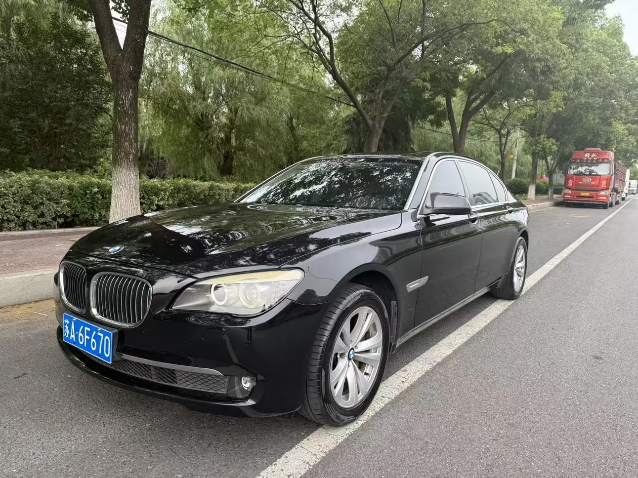 BMW 7 Series  из Китая