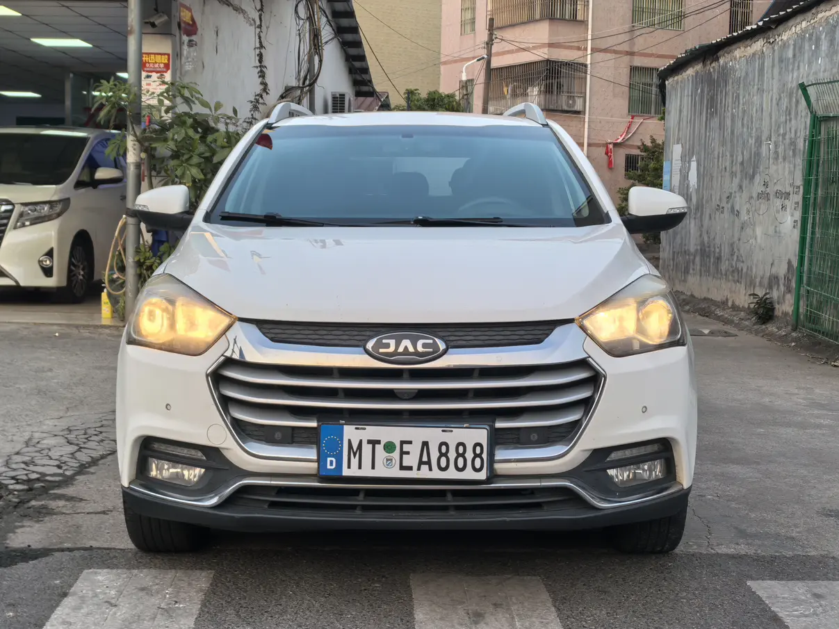 Jiangxi Ruifeng S2  из Китая